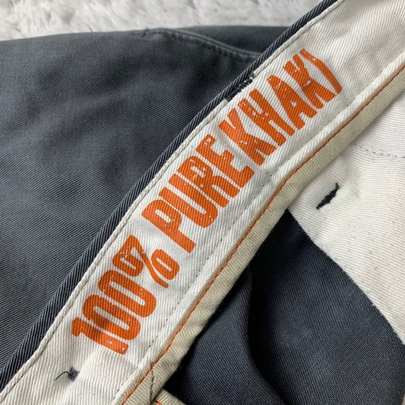 Dockers Mens D3 Classic Gray Khaki Pants - Picture 15 of 16